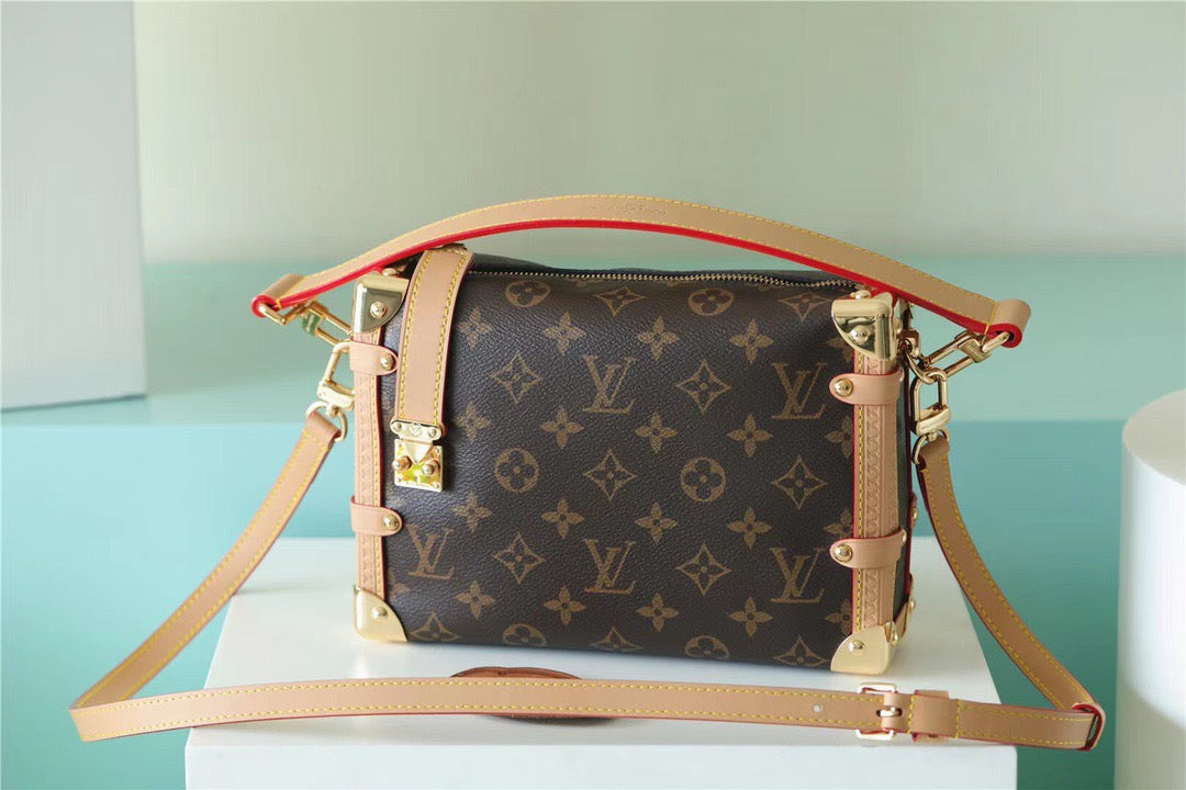 LV Side Trunk PM��Monogram Canvas For Women, Women���s Bags, Shoulder And Crossbody Bags 8.3in/21cm LV��