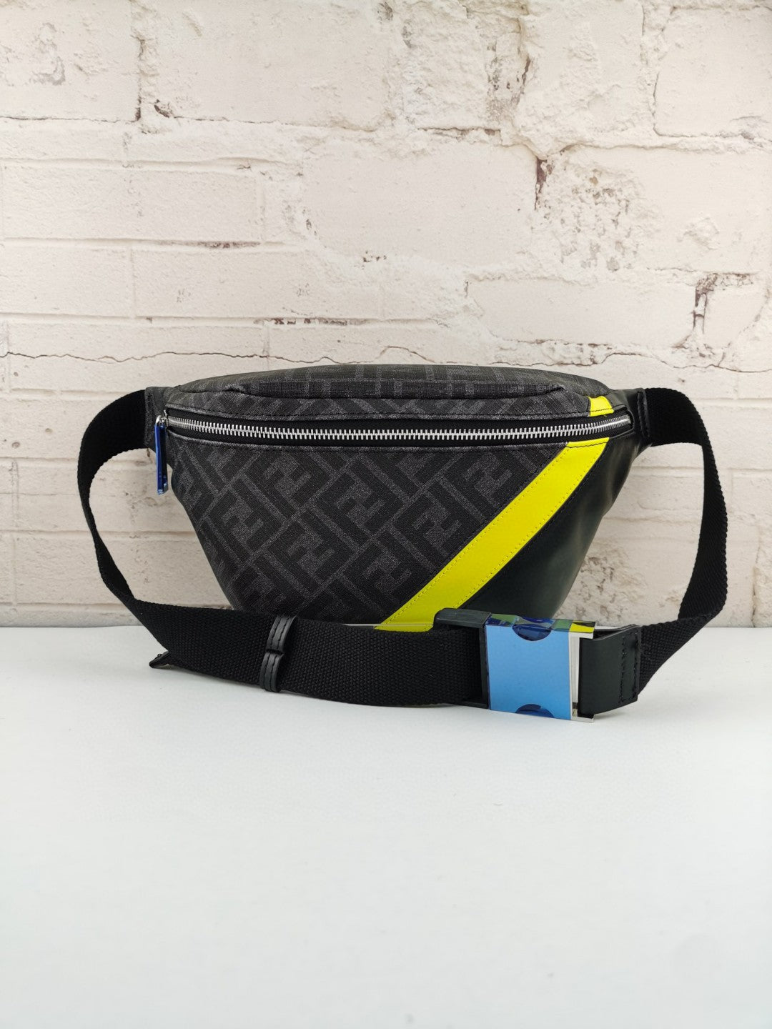 FI Belt Bag Grey/Yellow For Men, Men’s Bags 18.1in/46cm FF 7VA434A9XSF0R2A