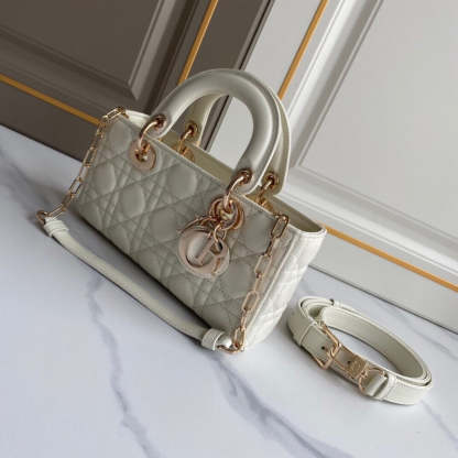 ELE - Dir Bags - 627