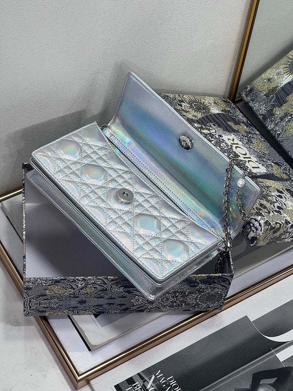 ELE - Dir Bags - 539