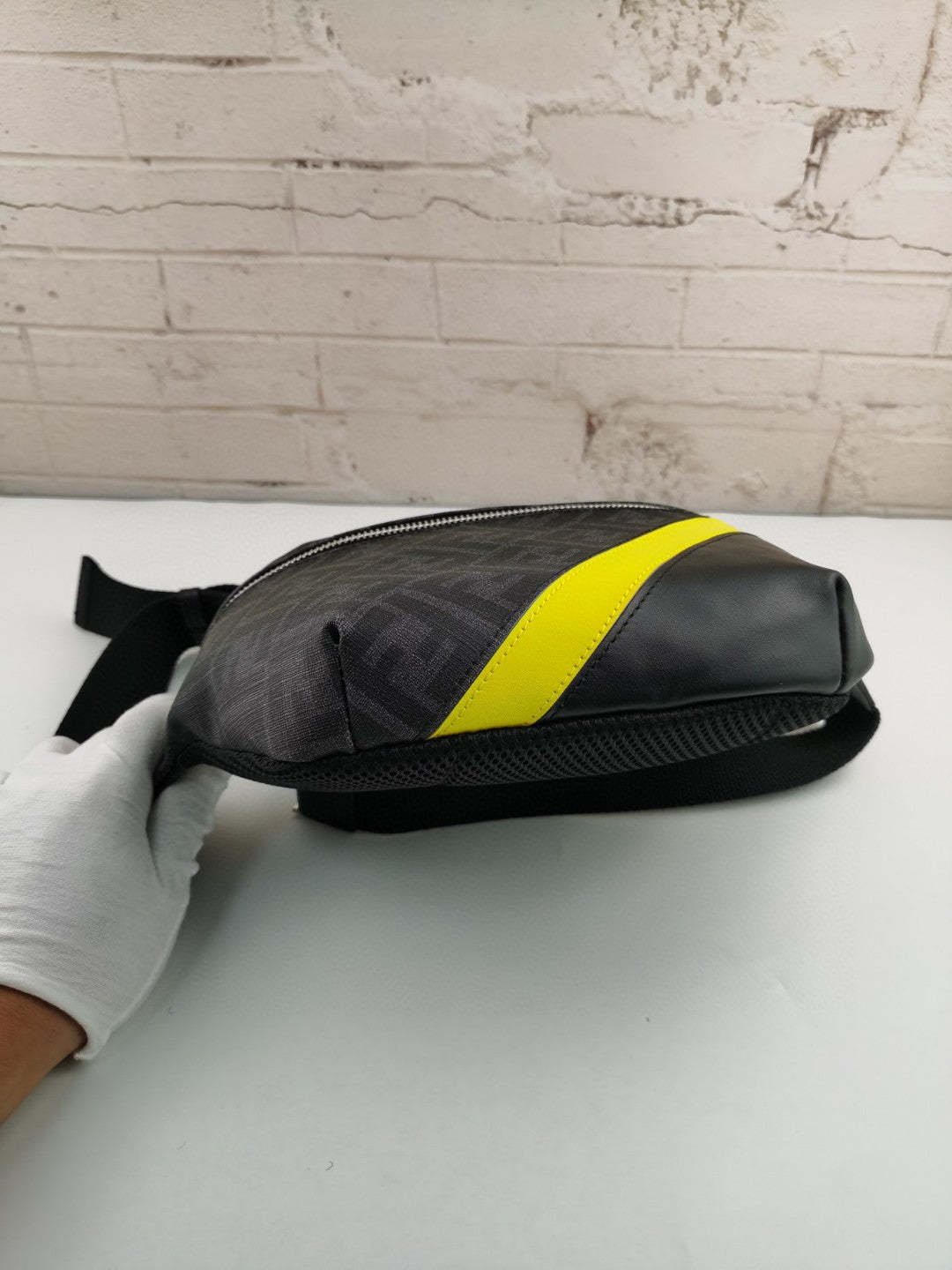 FI Belt Bag Grey/Yellow For Men, Men’s Bags 18.1in/46cm FF 7VA434A9XSF0R2A