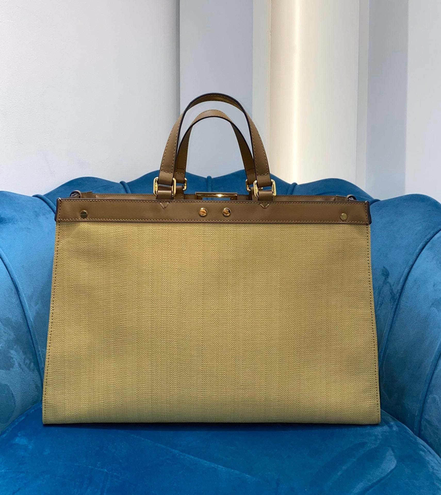 FI Peekaboo x Tote Bag For Women, Women’s Bags 15.7in/40cm FF 8BH374