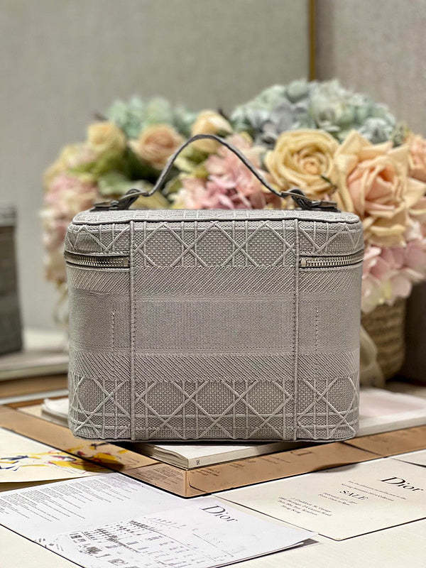 ELE - Dir Bags - 725