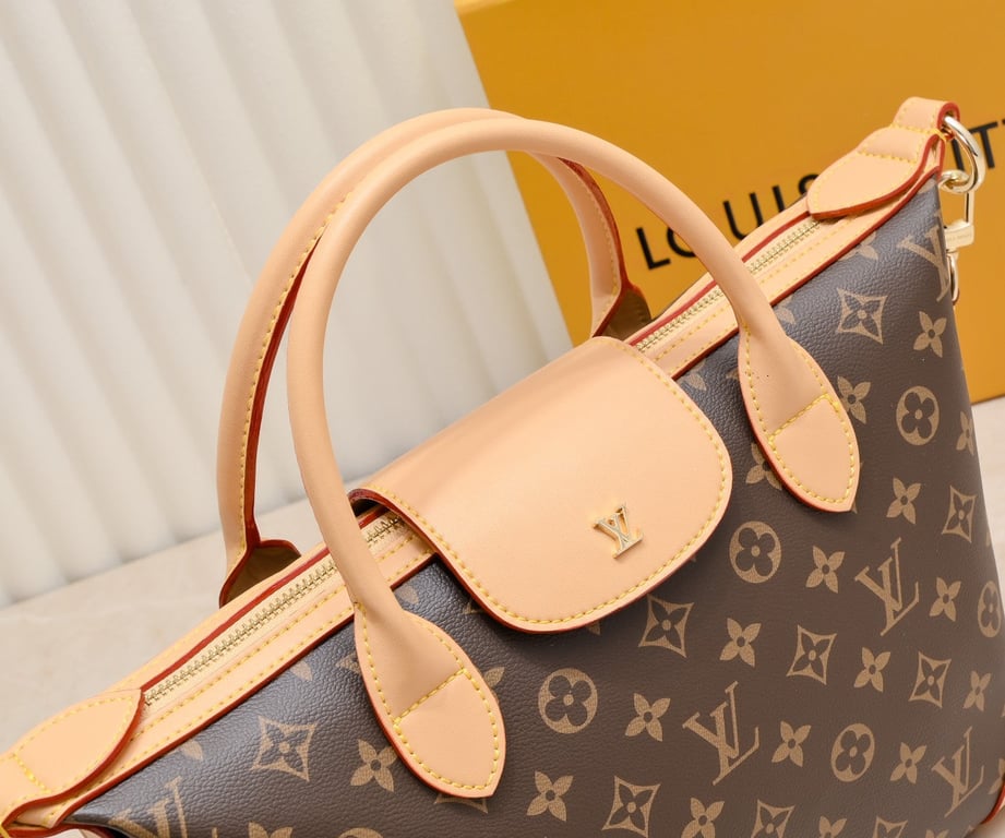 LUV TOTE BAG MONOGRAM CANVAS BEIGE 26CM