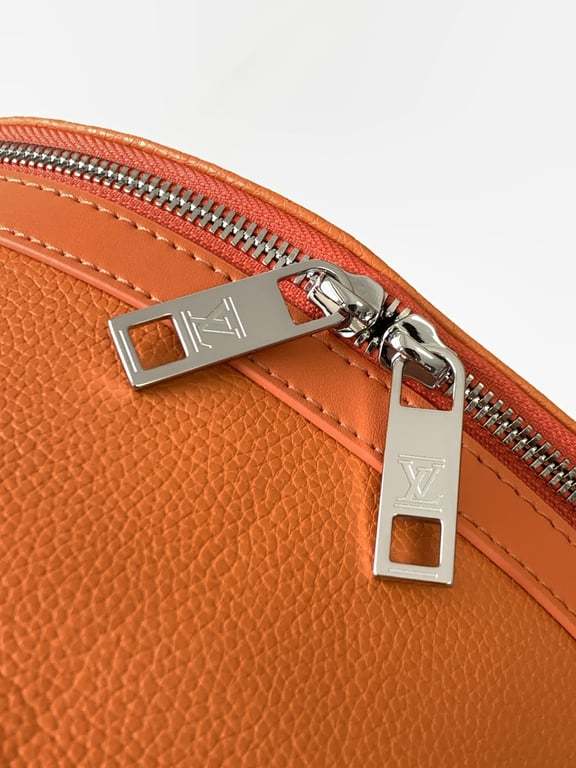 LUV TAKEOFF BACKPACK AEROGRAM ORANGE 16.9IN/43CM