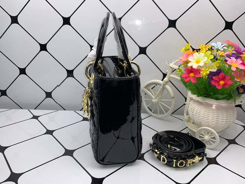 DIR MEDIUM LADY BLUSH CANNAGE LAMBSKIN BAG SHINY BLACK 20CM HIGH QUALITY