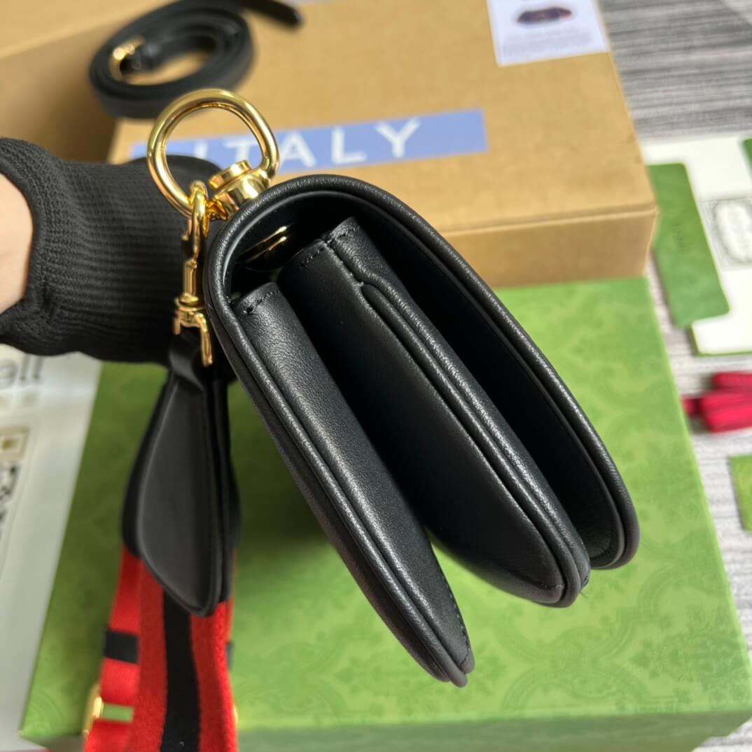 GC698643 shoulder bag brown、white、black