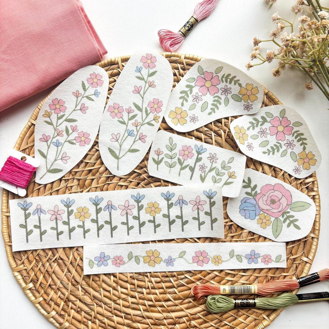 🌸Embroidery patterns with floral lines and floral borders – Embroidery for beginners