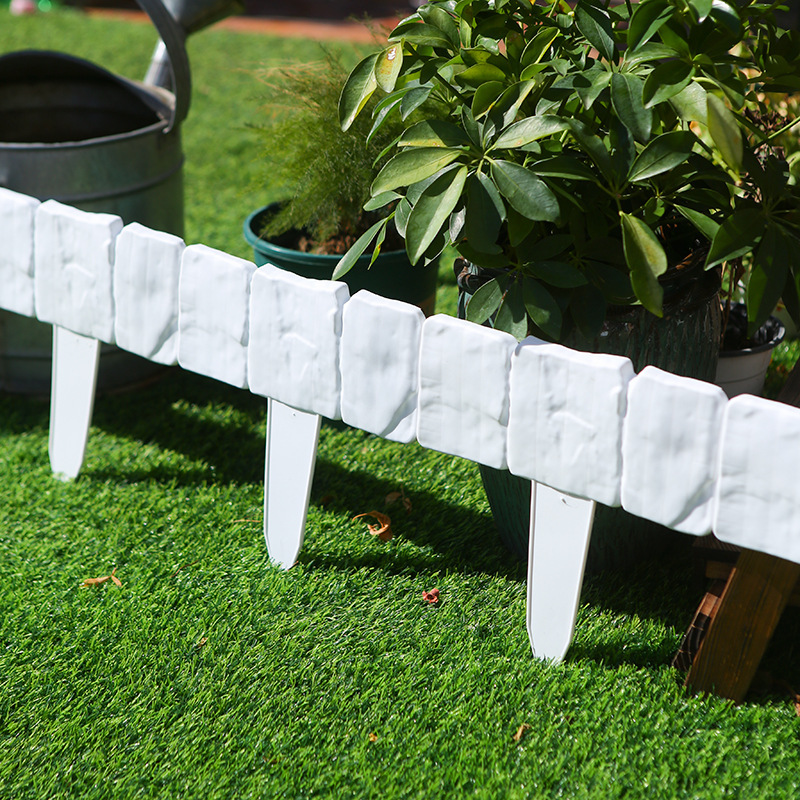 Imitation Stone Garden Fence - DIY Garden Edging Border
