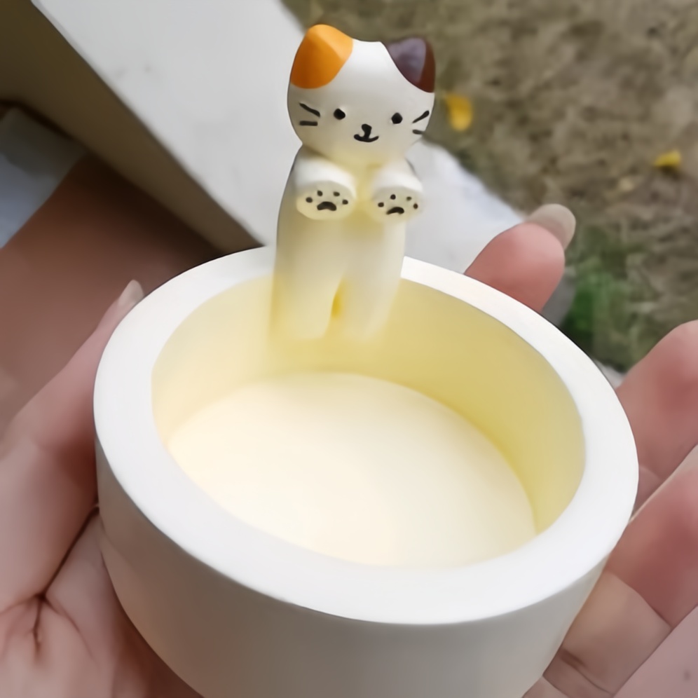 Cute Cat Candle Holder