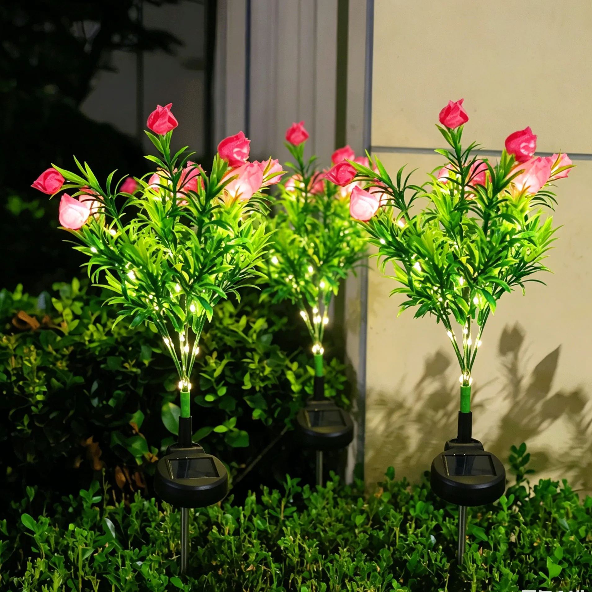 4 Pack Solar Garden Light with Bigger Lily Flowers