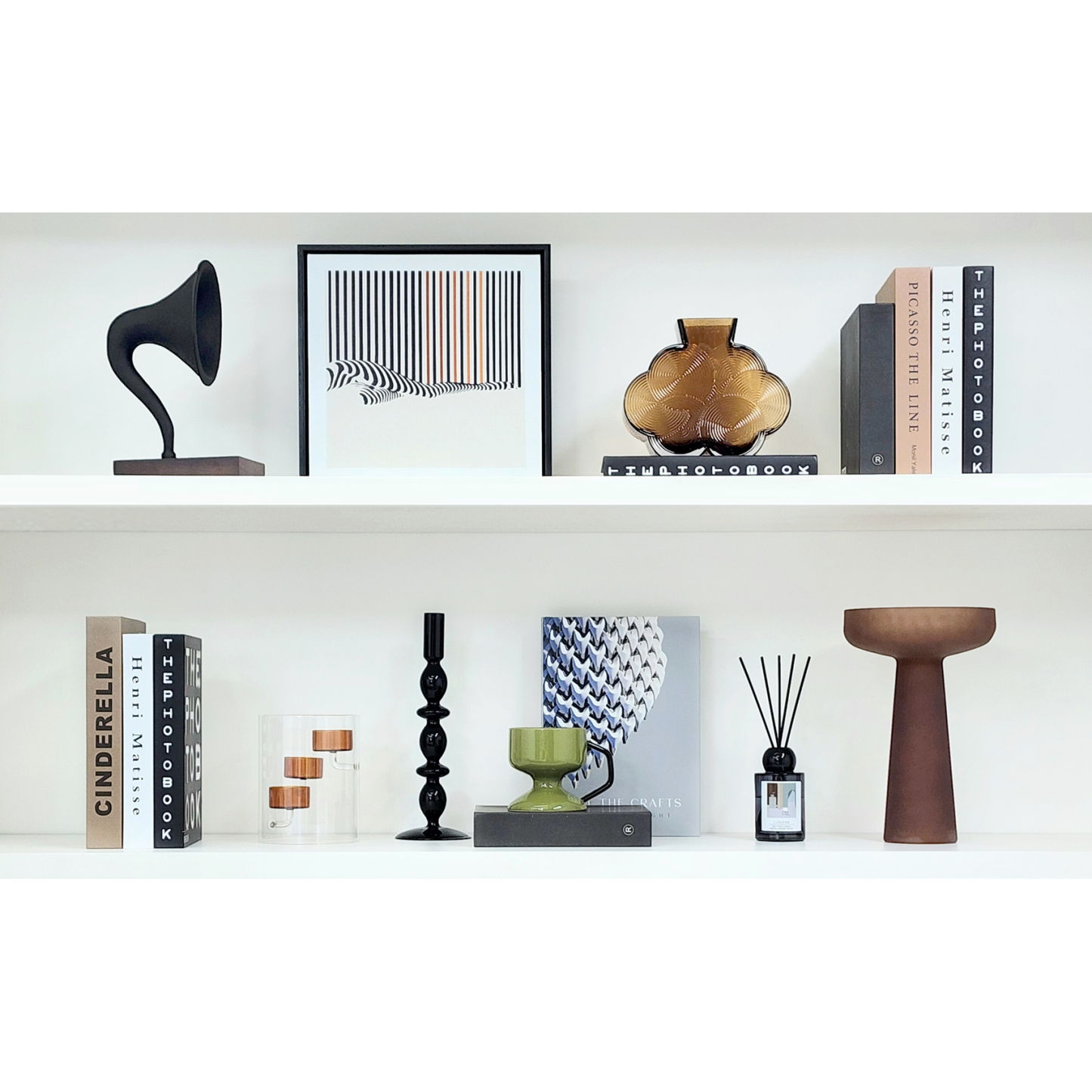 Modern Showroom TV Cabinet Simple Soft Furnishing Ornaments, Bookcase Ceramic Glass Desktop Home Accessories