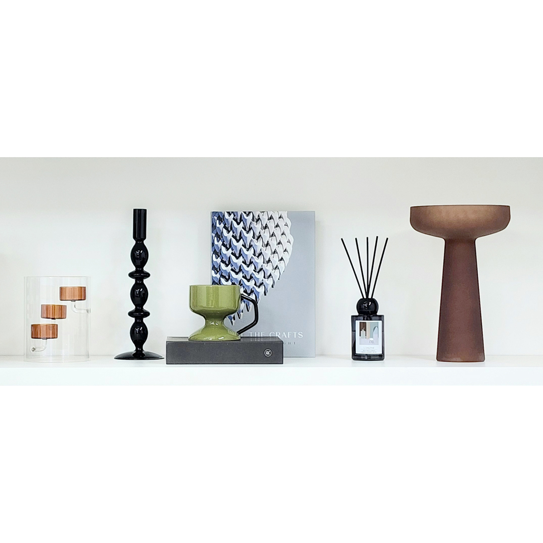 Modern Showroom TV Cabinet Simple Soft Furnishing Ornaments, Bookcase Ceramic Glass Desktop Home Accessories