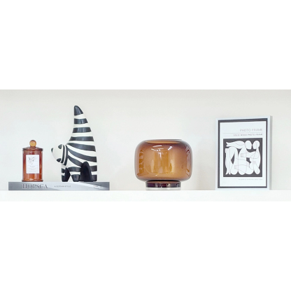 Modern minimalist model room bookshelf TV cabinet soft decor tabletop creative crafts home ornaments