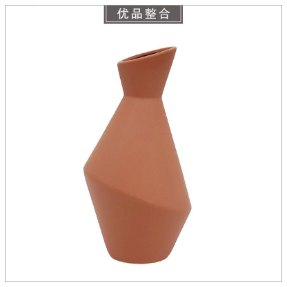 Nordic Soft Decorations for Living Room & Bookshelf: Irregular Ceramic Sculptures/Ornaments