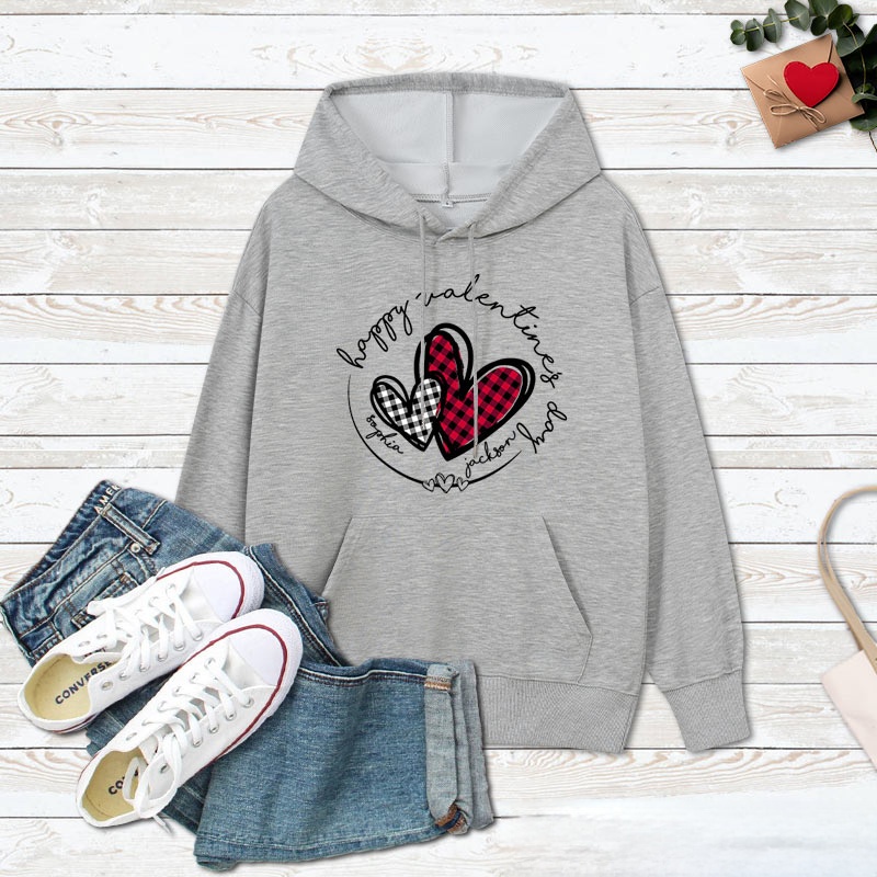 Personalized Couple Plaid Heart Happy Valentine's Day Hoodie with Name Couple Sweatshirt for Boyfriend Girlfriend Husband Wife