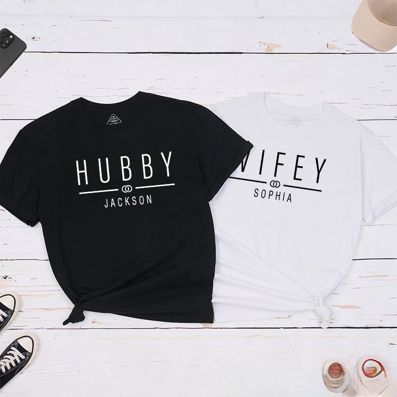 Personalized Couple Hubby and Wifey Matching T-Shirt with Name Valentine's Day T-Shirt for Husband Wife Boyfriend Girlfriend Gift