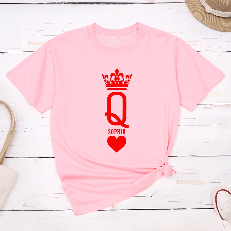 Personalized Minimalist Couple King and Queen with Crown Matching T-Shirt with Name Valentine's Day T-Shirt for Husband Wife Boyfriend Girlfriend Gift