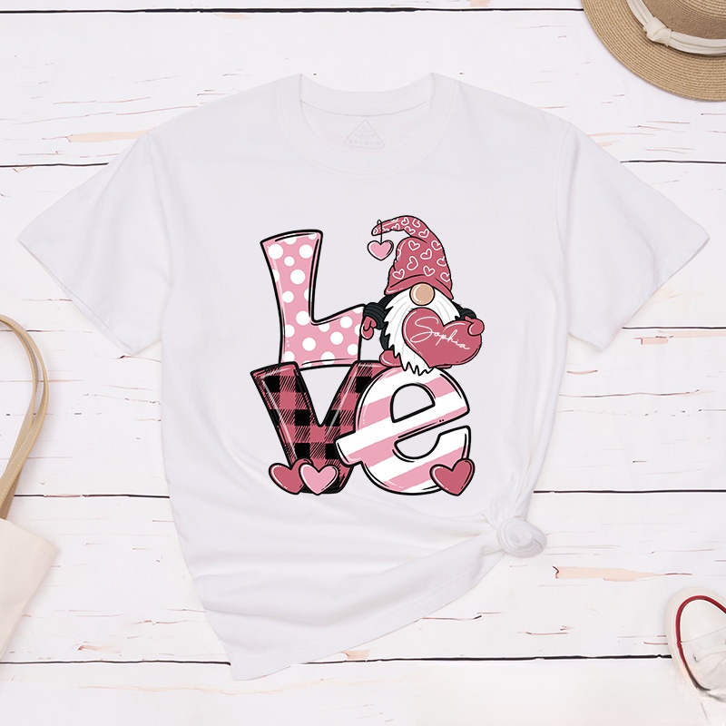 Personalized Couple Pink Love Gnome Holding Heart Matching T-Shirt Valentine's Day T-Shirt for Husband Wife Boyfriend Girlfriend Gift for Hubby Wifey