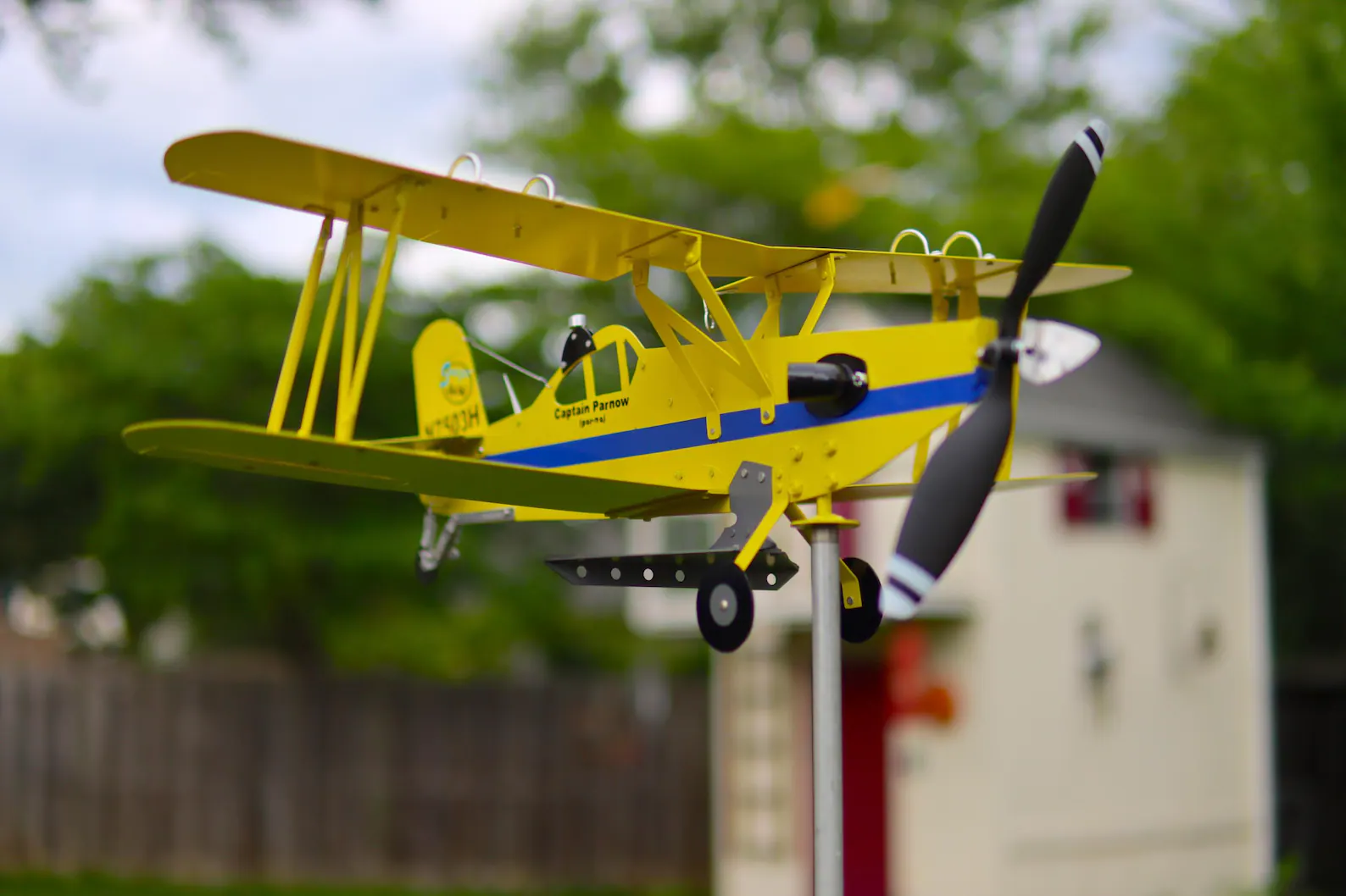 Agricultural Airplane Wind Spinner — Outdoor Farm-Inspired Decor That Moves With the Wind
