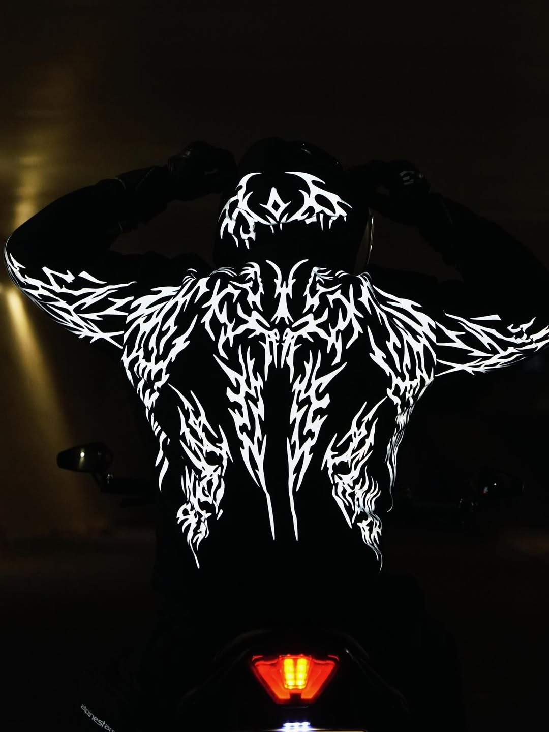 Reflective Hoodie V1