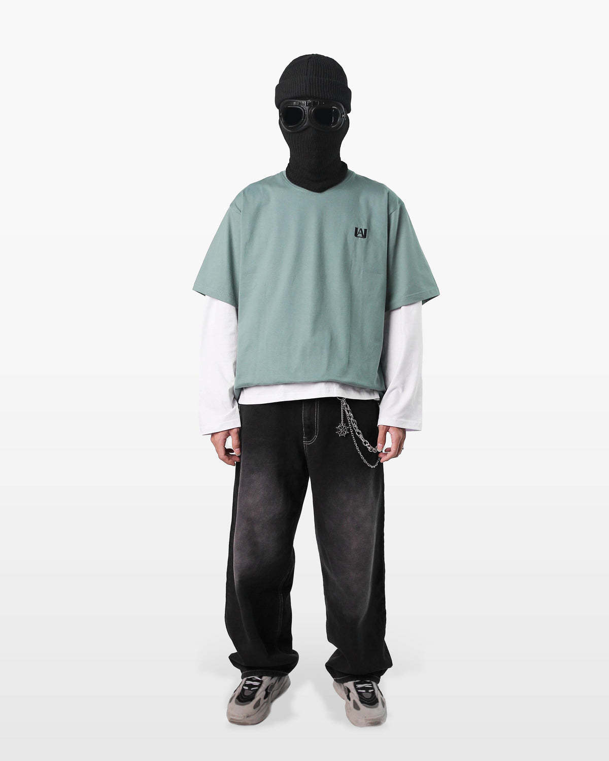 DEKU OVERSIZE T-SHIRT