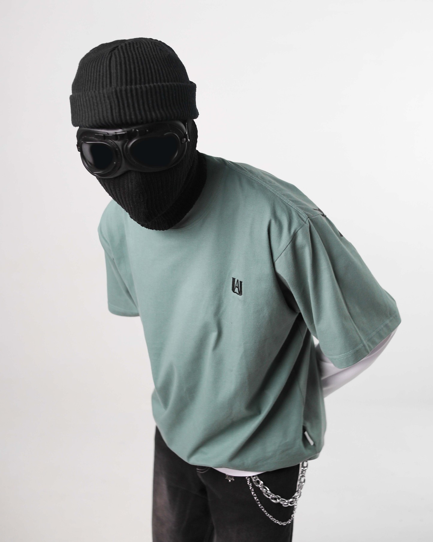 DEKU OVERSIZE T-SHIRT