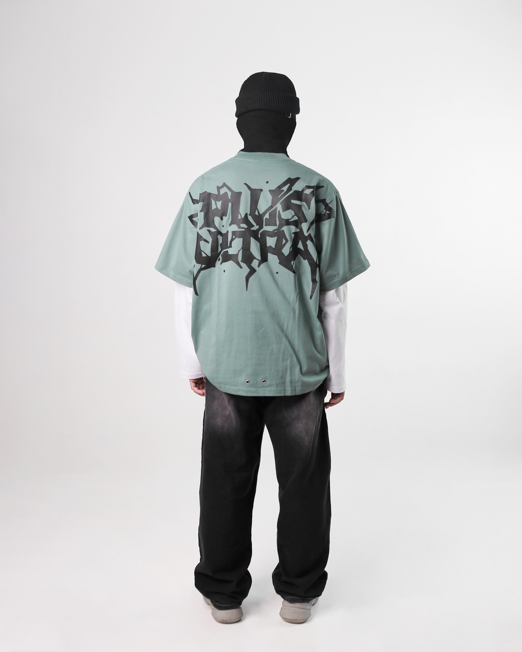 DEKU OVERSIZE T-SHIRT