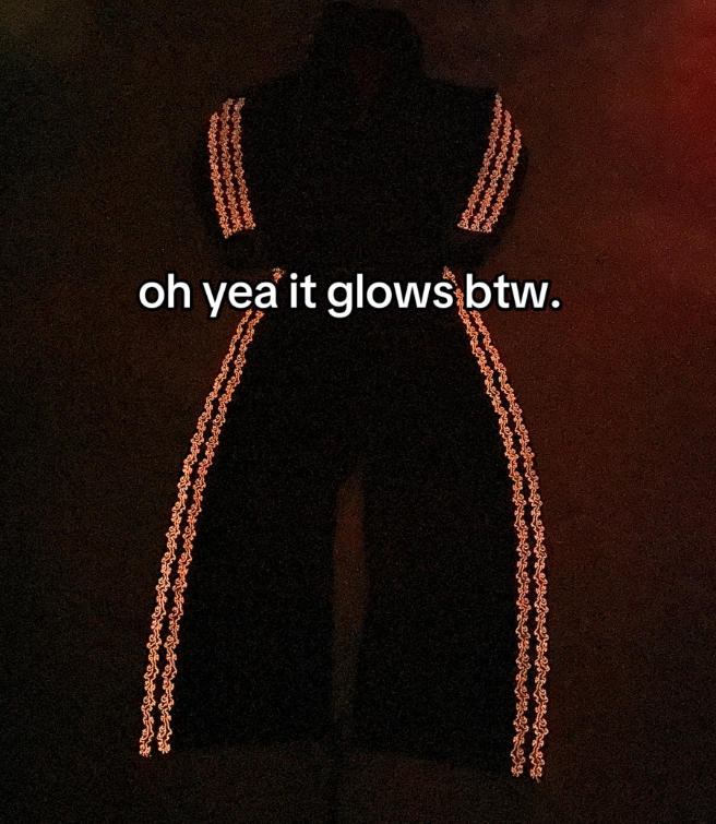 SUN BREATHING SWEATSUITS