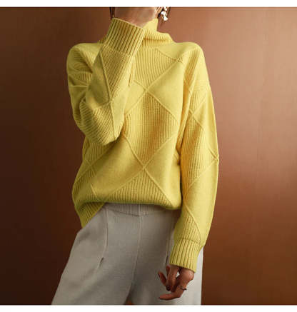 Women’s Cashmere Turtleneck Sweater – Elegance Meets Comfort