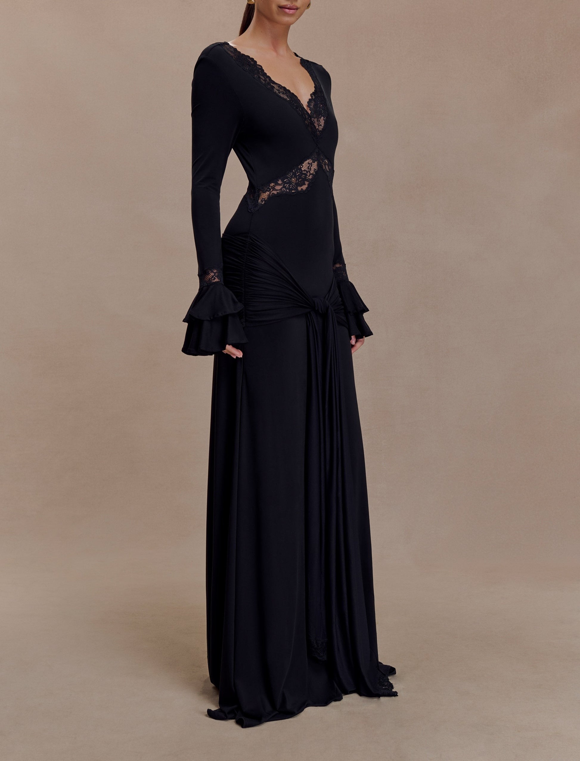 Vulldy Slinky Lace Maxi Dress - Black