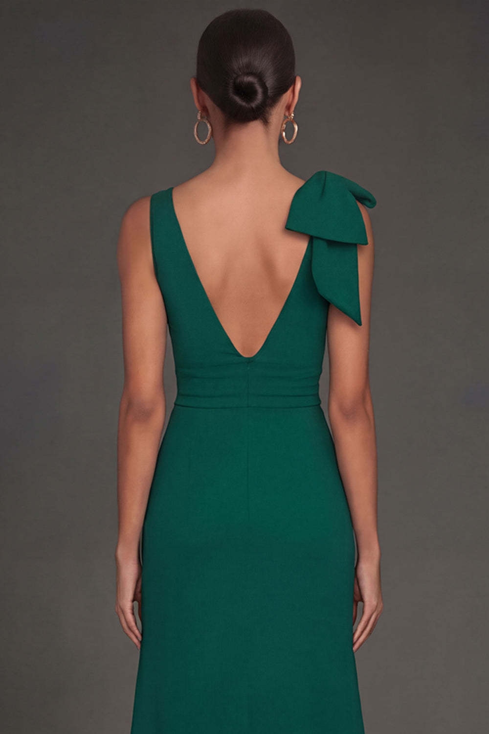 Dark Green Mermaid Ruffled V Neck Long Formal Dress with Slit