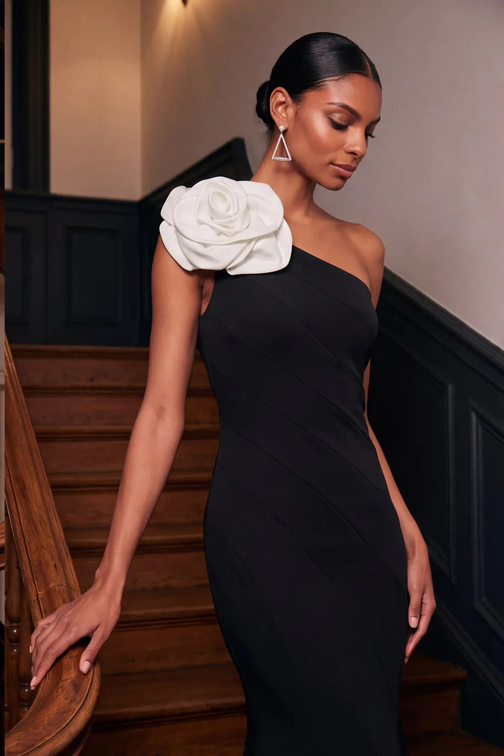 Black One‑Shoulder 3D Rose Stretch Crepe Mermaid Maxi Evening Dress