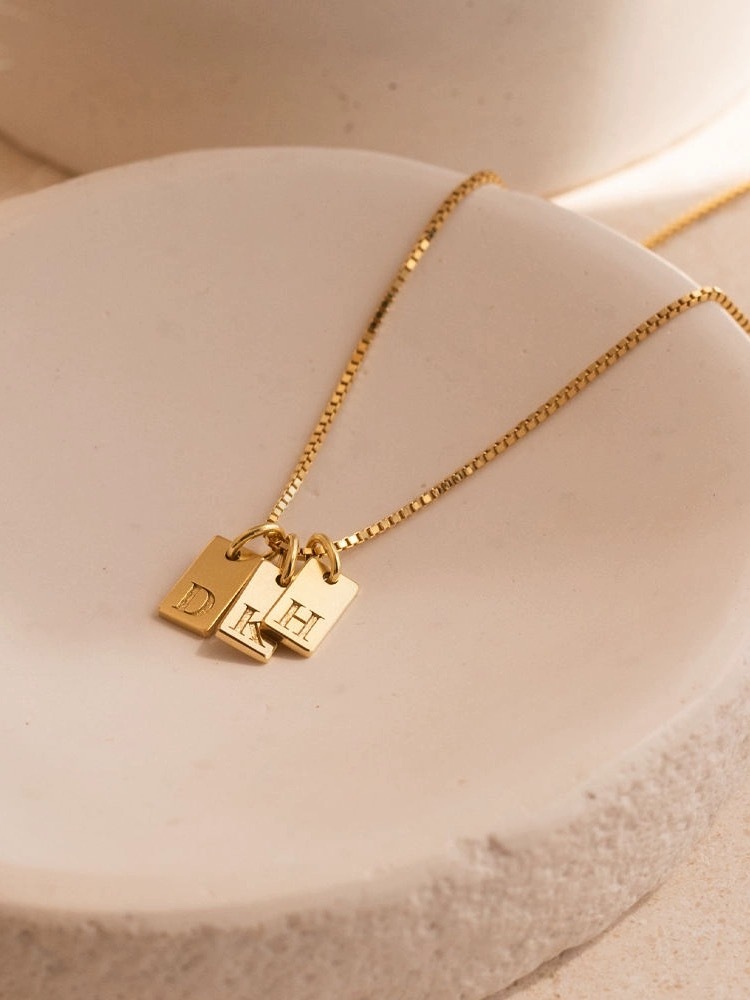 🎁 Žhavé produkty 2024 Velký výprodej 🌟 14karátový zlatý náhrdelník Elizabeth Letter 💫