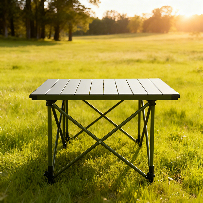 Kerti összecsukható asztal