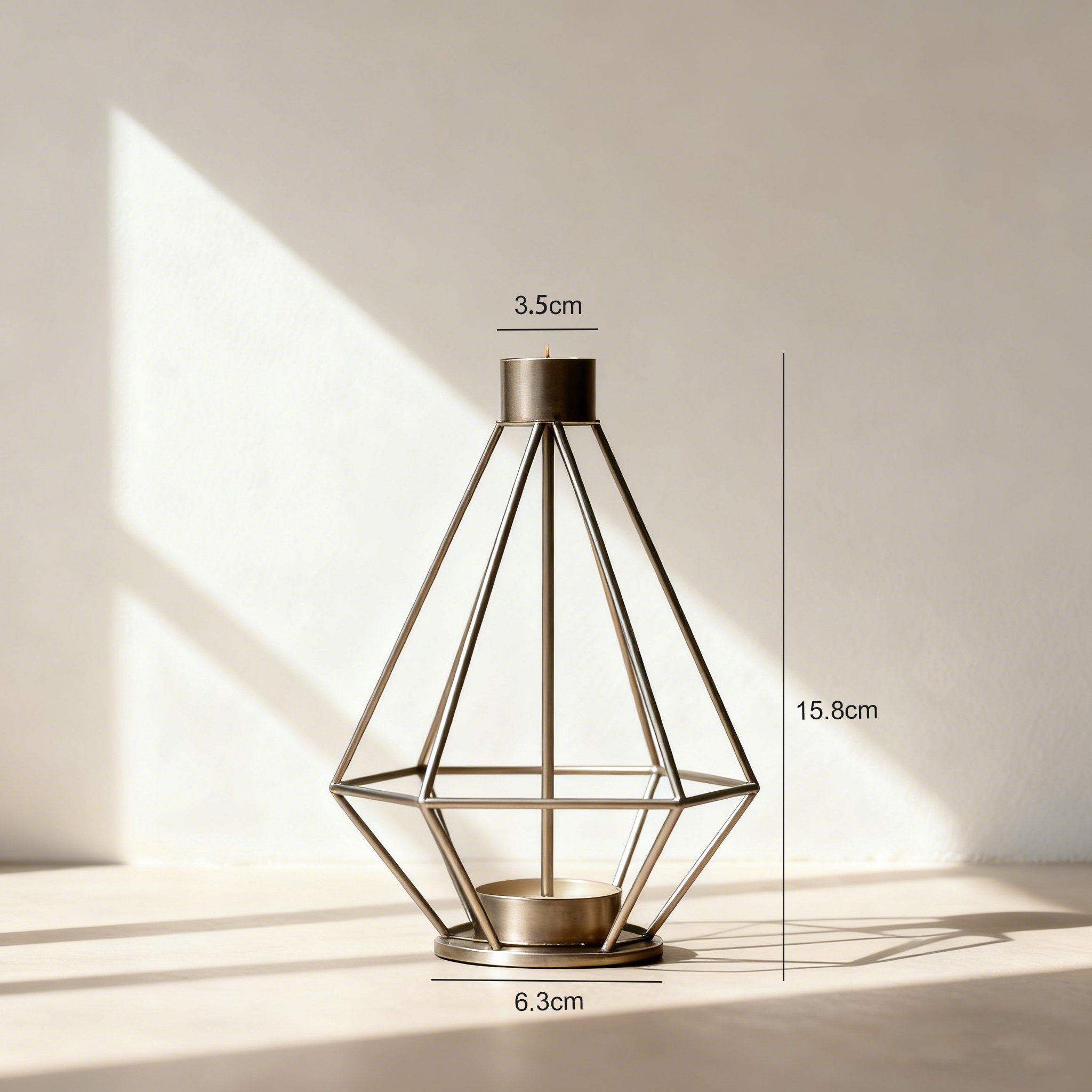 St&iacute;lusos gyertyatart&oacute; dekor&aacute;ci&oacute; otthonra