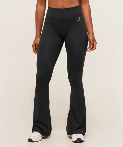 Superset Back Pocket Flared Leggings