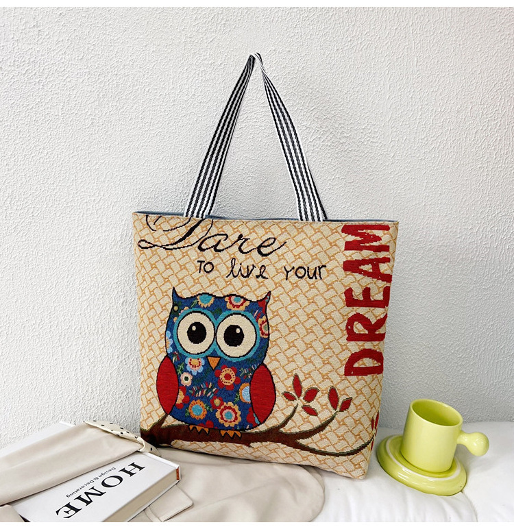 Artistic Vintage Fashion Illustrated Embroidered Shoulder Tote Bag👜
