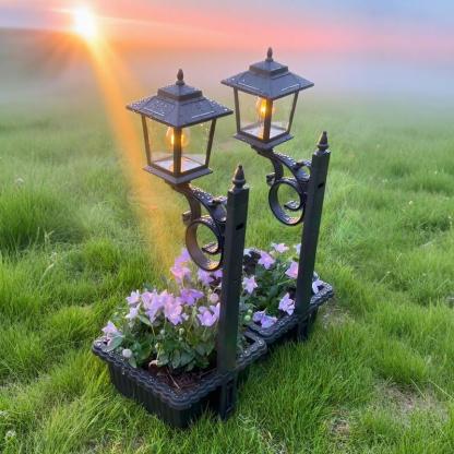 🌿 2-in-1 Solar Lamp Post with Planter