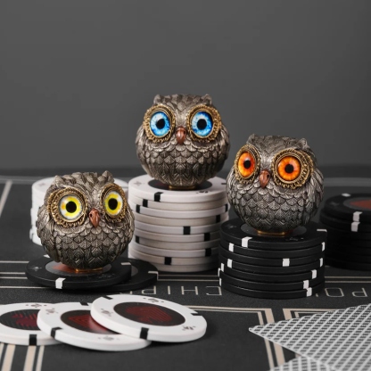 Card Guard Lucky Owl - The Wise Watcher of the Felt