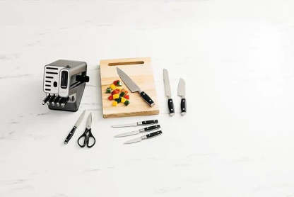 Ninja Foodi StaySharp Knife Block with Integrated Sharpener – Deluxe 14-Piece Set | K32014EUUK