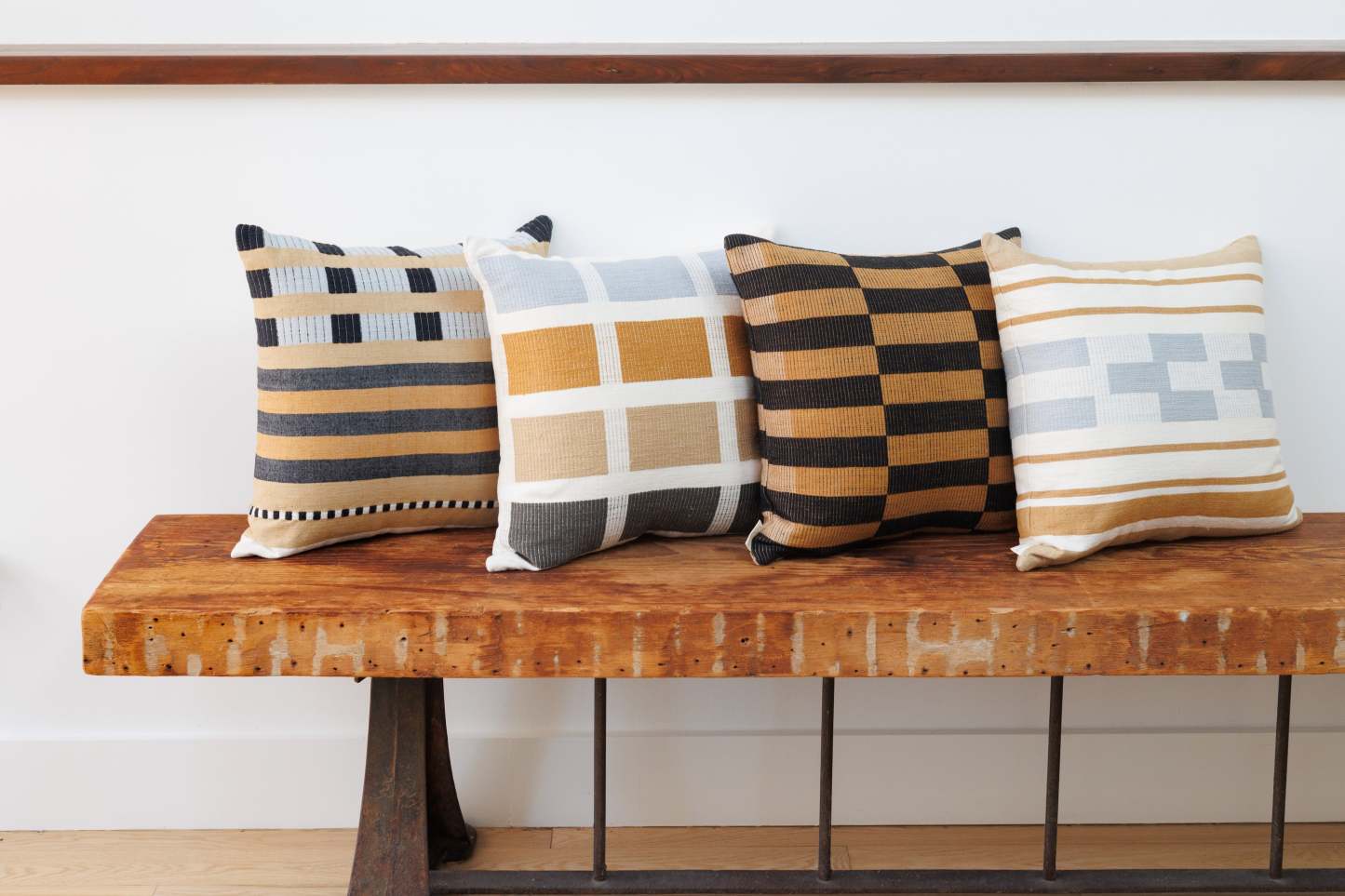 Lom Pillow - Travertine