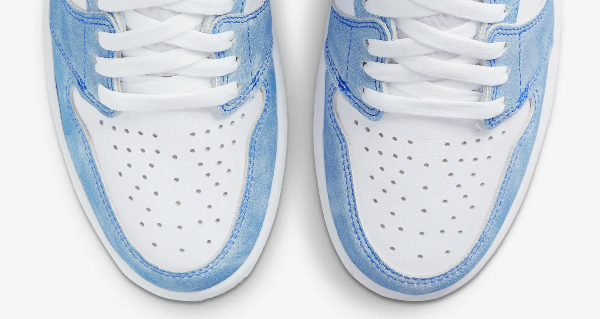 Air Jordan 1 High  Hyper Royal