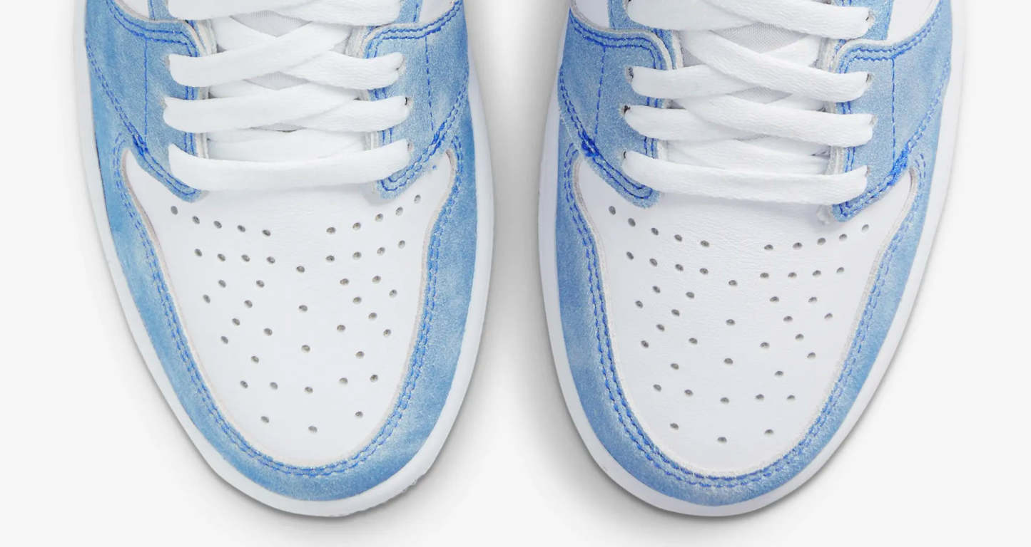 Air Jordan 1 High  Hyper Royal