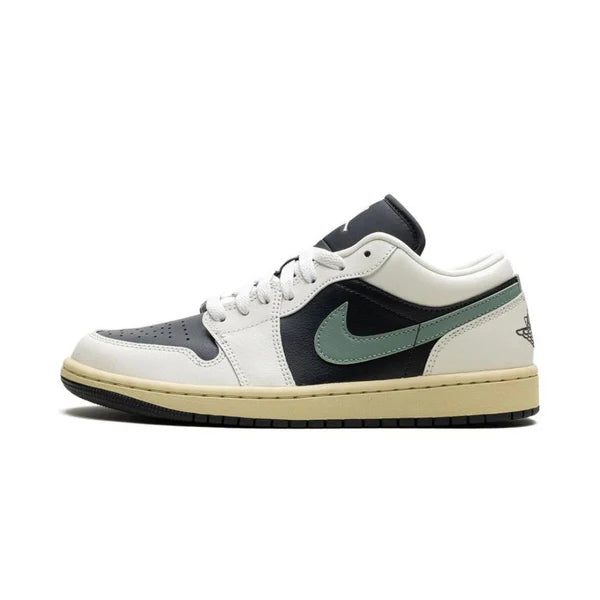 Air Jordan 1 Low Jade Smoke (W)