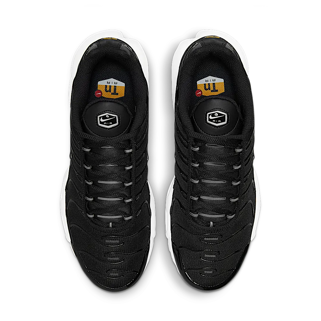niqdfke Air Max Plus Black White