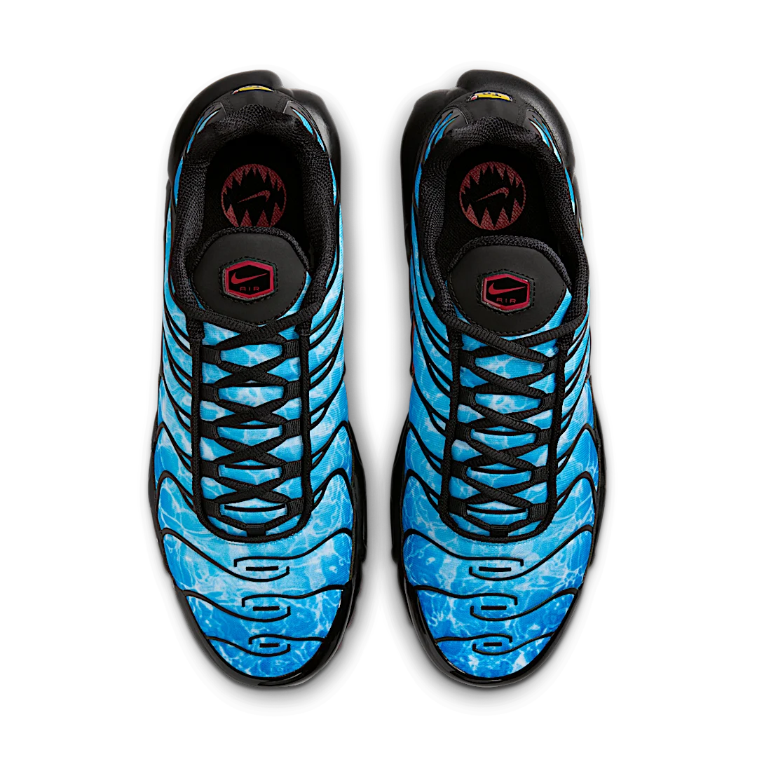niqdfke Air Max Plus Shark Attack