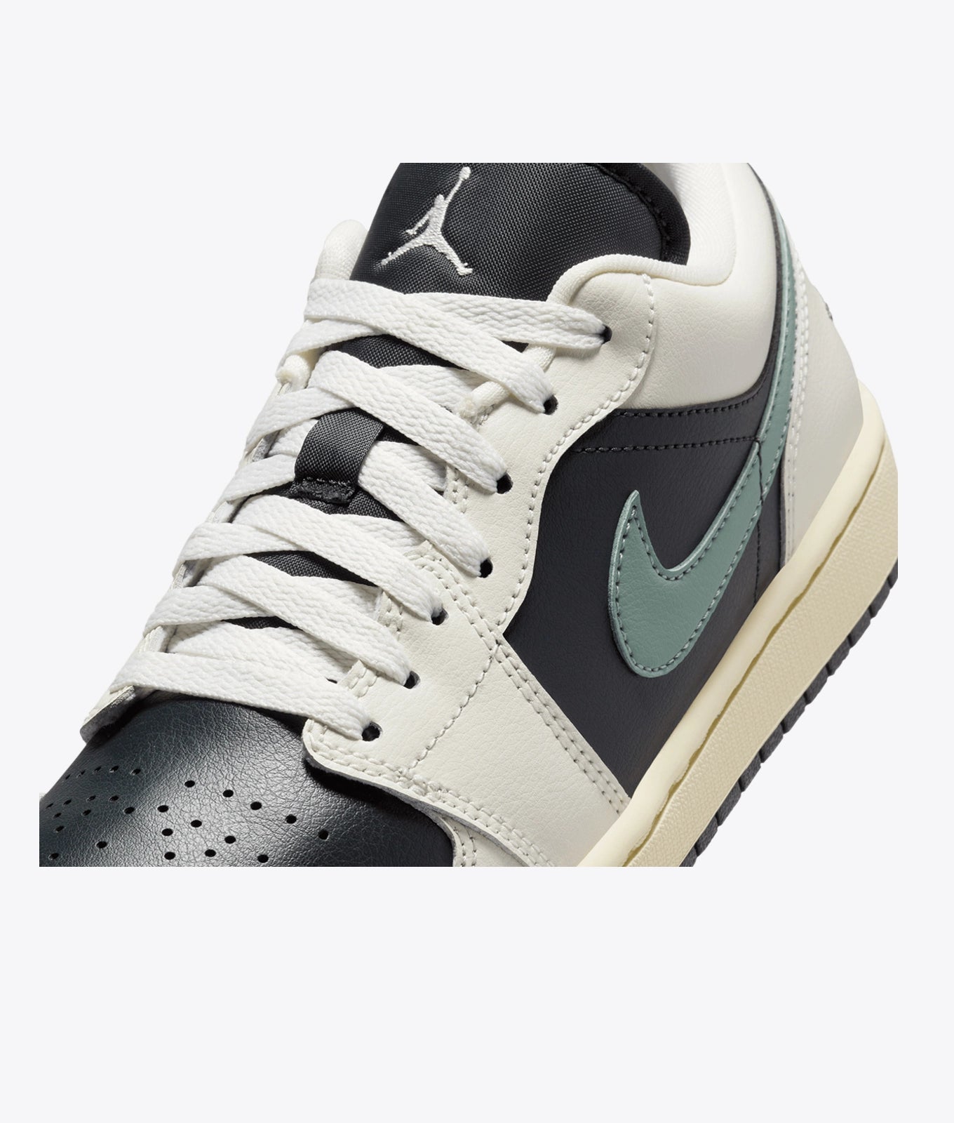Air Jordan 1 Low Jade Smoke (W)