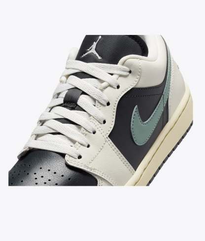 Air Jordan 1 Low Jade Smoke (W)