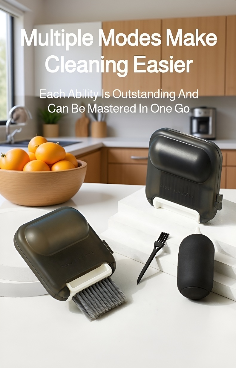 Portable cleaning brush for daily use